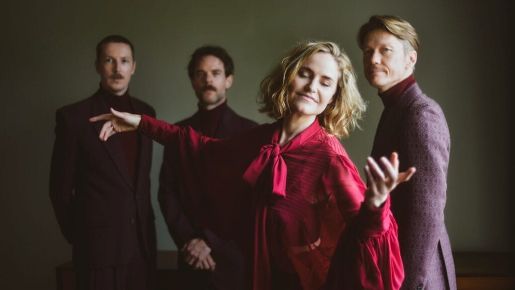 Darling West: Lights – Juleturné 2026